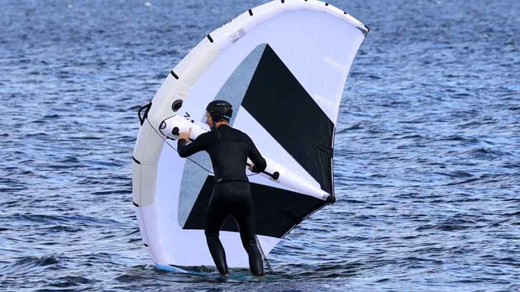 Tipps & Tricks: Entspannt dümpeln bei Leichtwind mit dem Wing