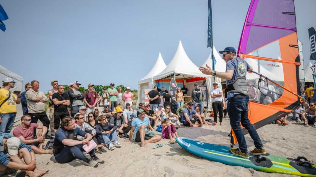 Surf Live: Webinars on riding technique, trim & tuning - be part of it!