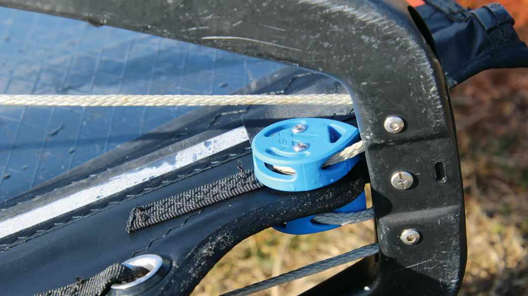 Trimming aid: rigged in seconds with Lisa Twist Lock Pulley