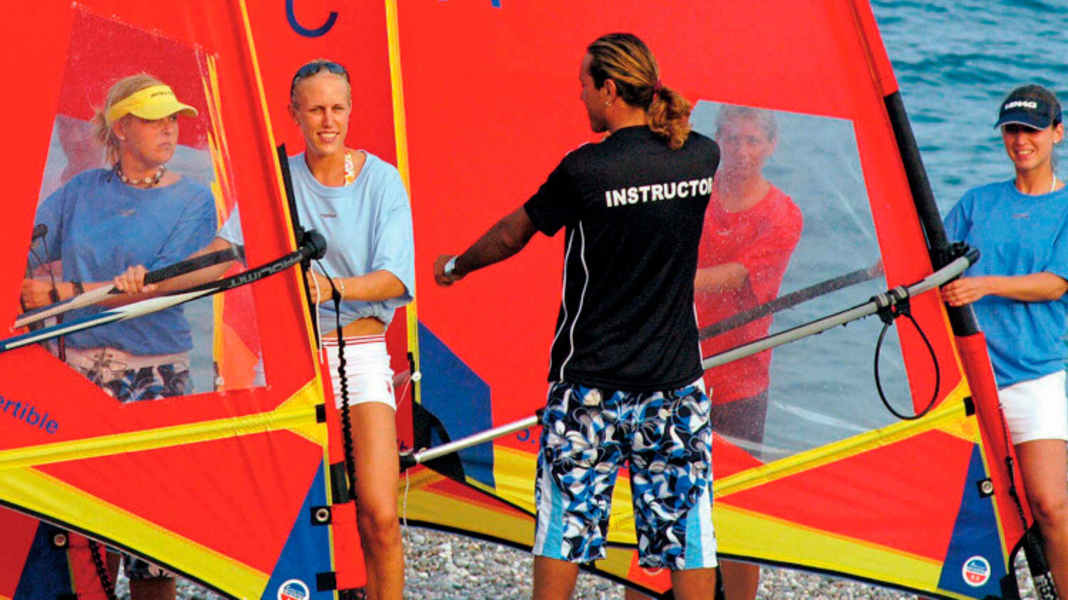 Surf instructor: a dream job?