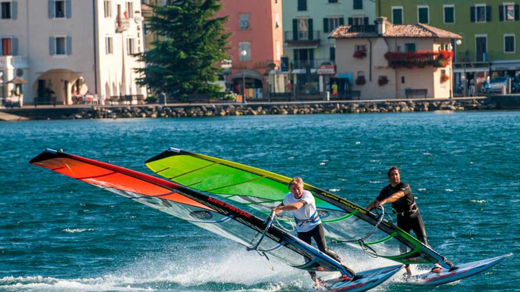 NeilPryde Hornet 7.2 against Hellcat 7.2