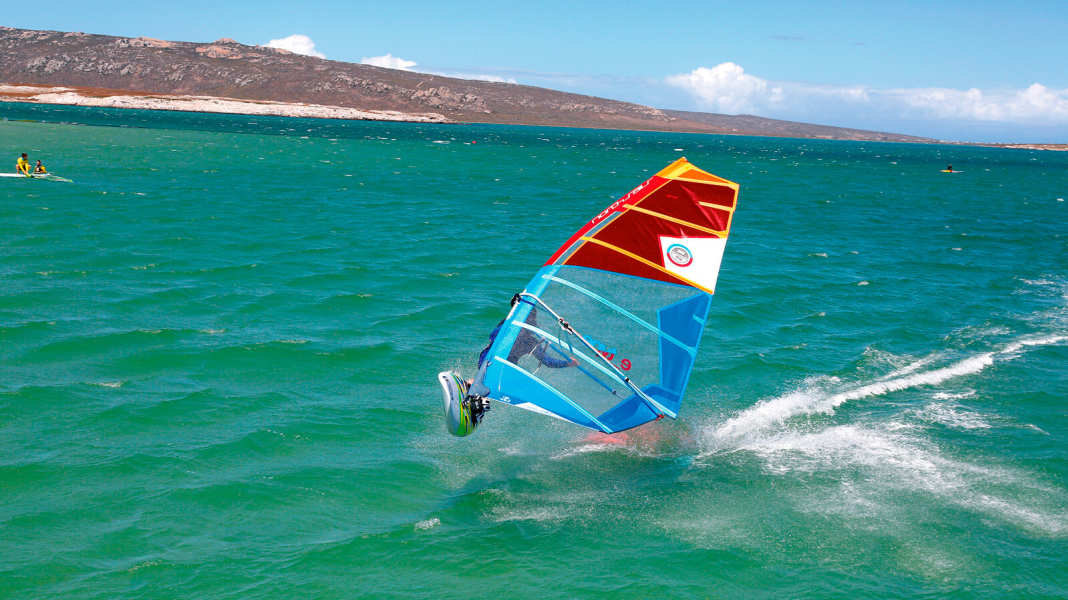 Test 2018 - No-cam freeride sail: North Sails E_Type 6.2