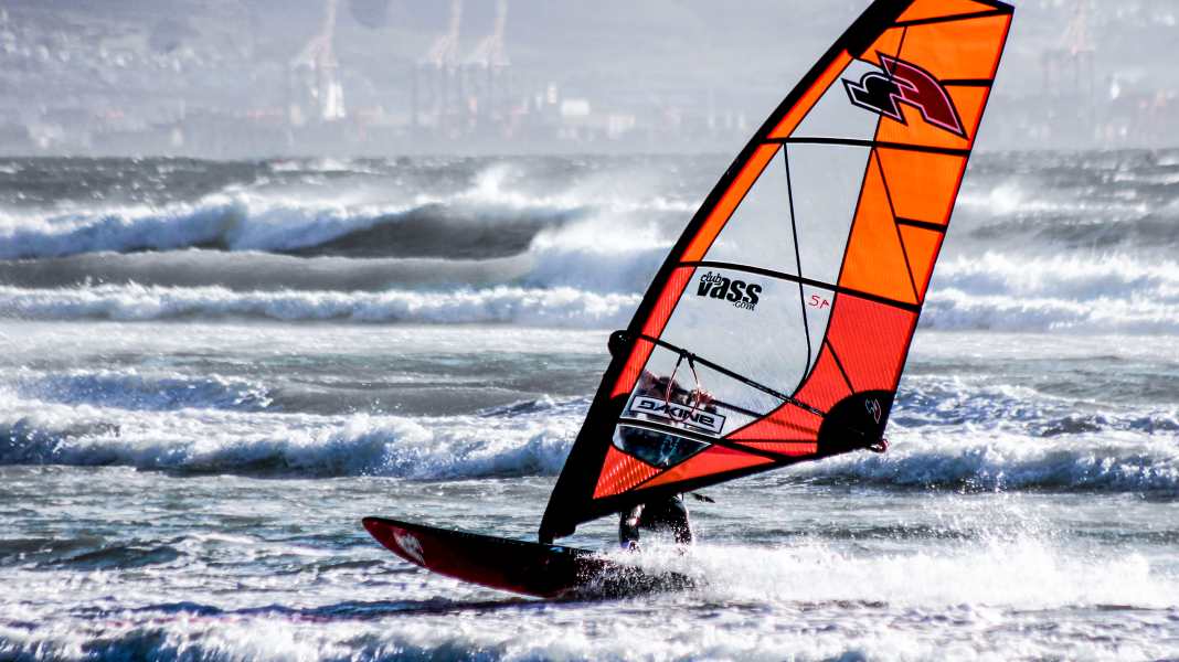 "We've never been away!"