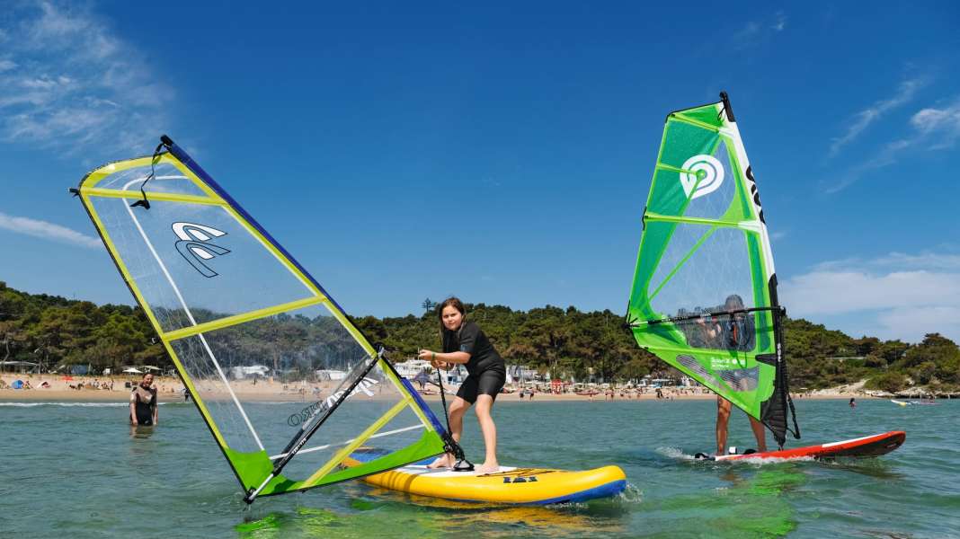 Test 2019: 11 Komplettriggs für Kinder