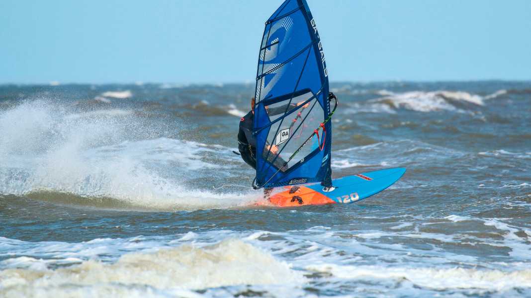 Test 2018: Naish Titan