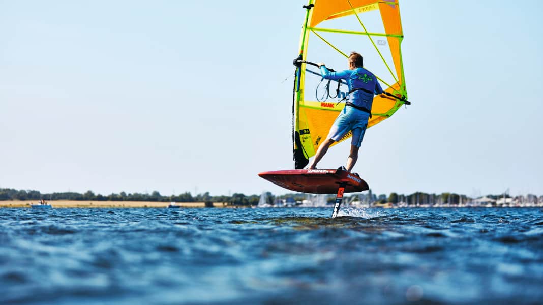 Single test 2021: Slingshot Wizard 130