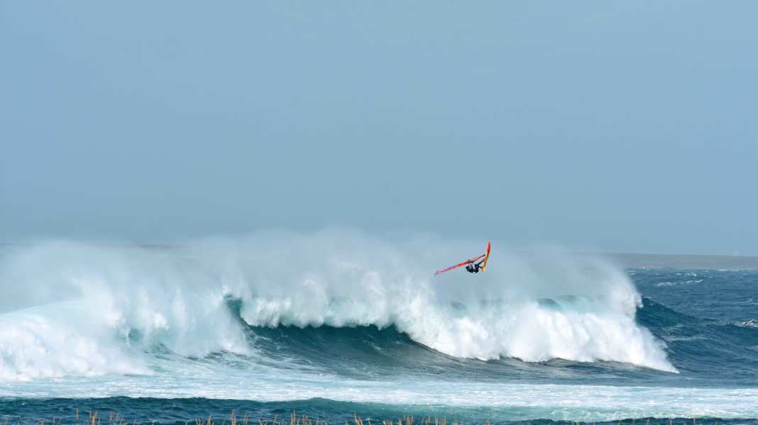 66° North: Reisereport Island