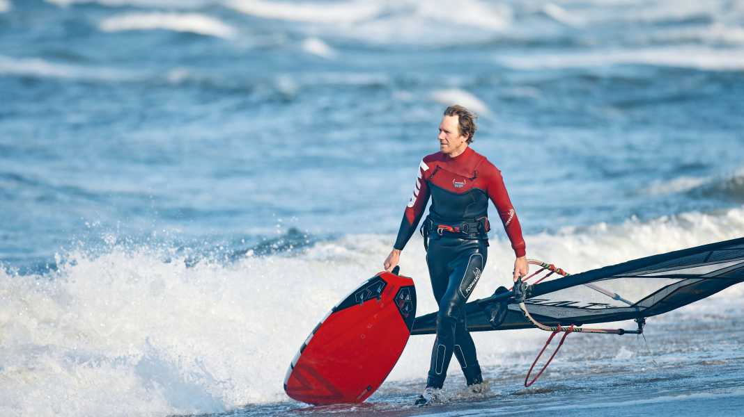 Neopren mit Protektoren: Forward WIP Steamer MK2 im Test