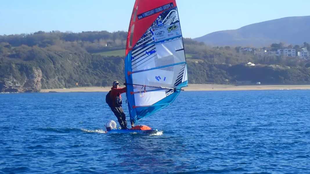 Windsurf Round Europe: Jono Dunnett veröffentlicht Buch über Europa-Umrundung