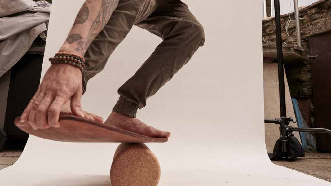 Shreditate balance boards - surfing in the living room