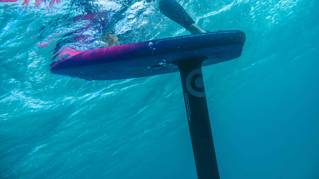 Foils for wingsurfing: Which length makes sense for a foil mast