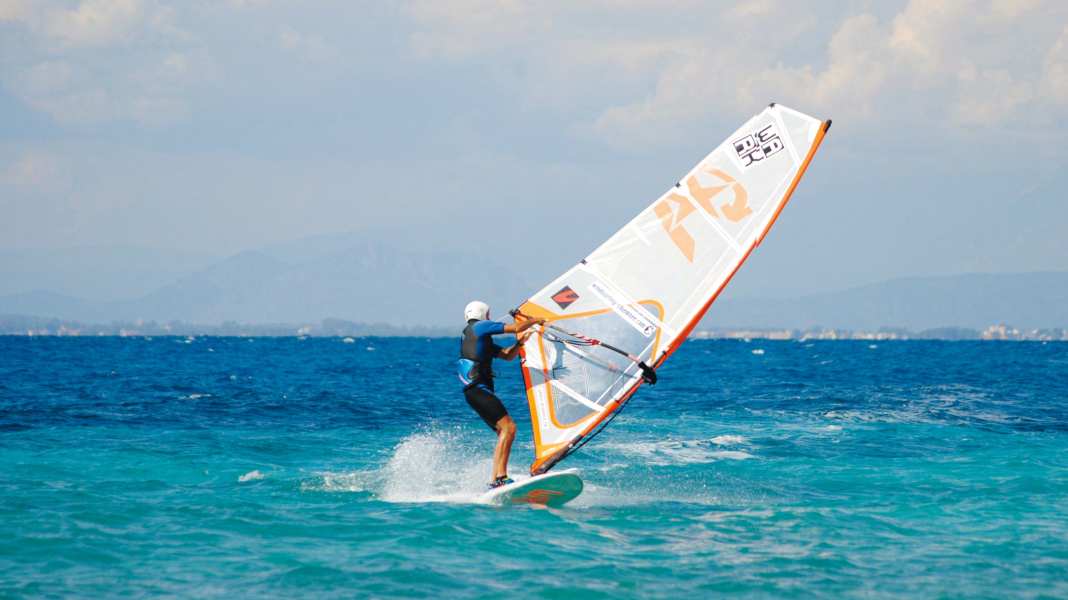 Wind special: The sirocco in the central Mediterranean