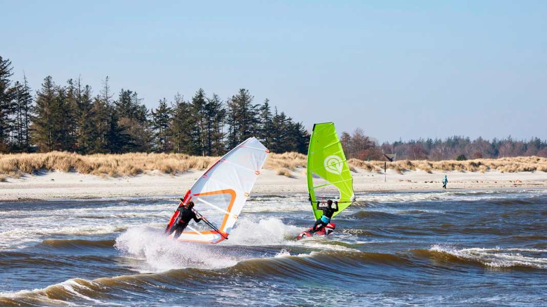 Test Freemove sail 5.7 (2022) - all features & details