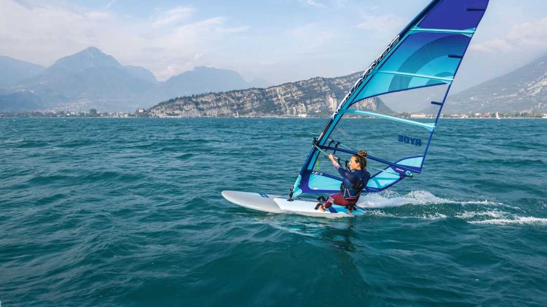 Re-entry series: The right windsurfing equipment for a new start