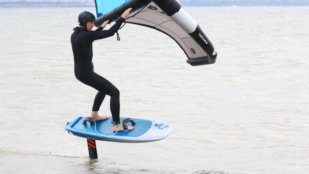 Das Wingfoil-Board Slingshot Wing Craft im Test