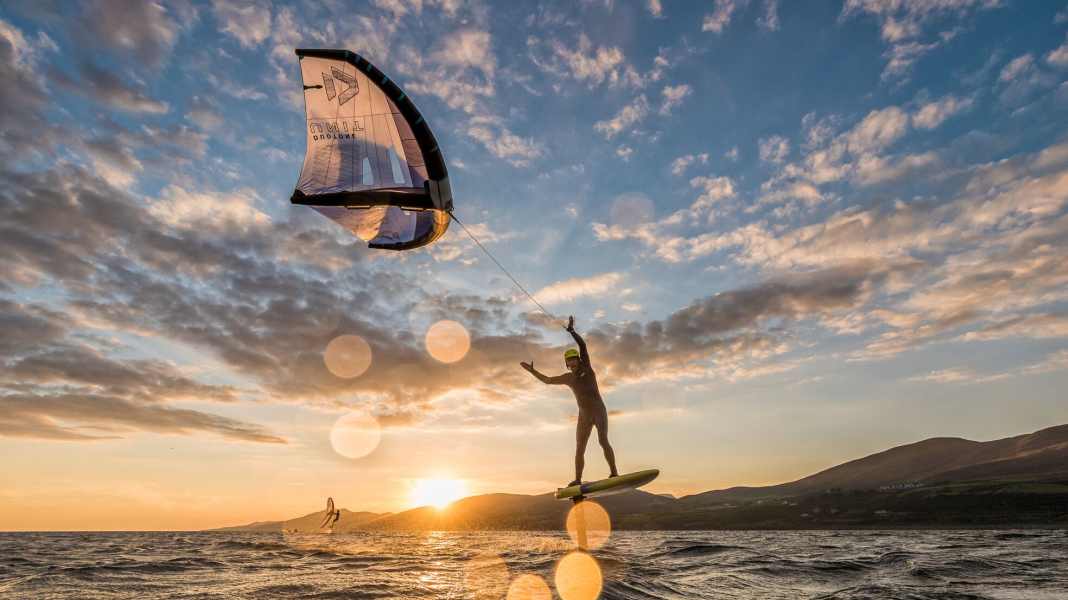 Riding technique: How to find the right leash for wingsurfing