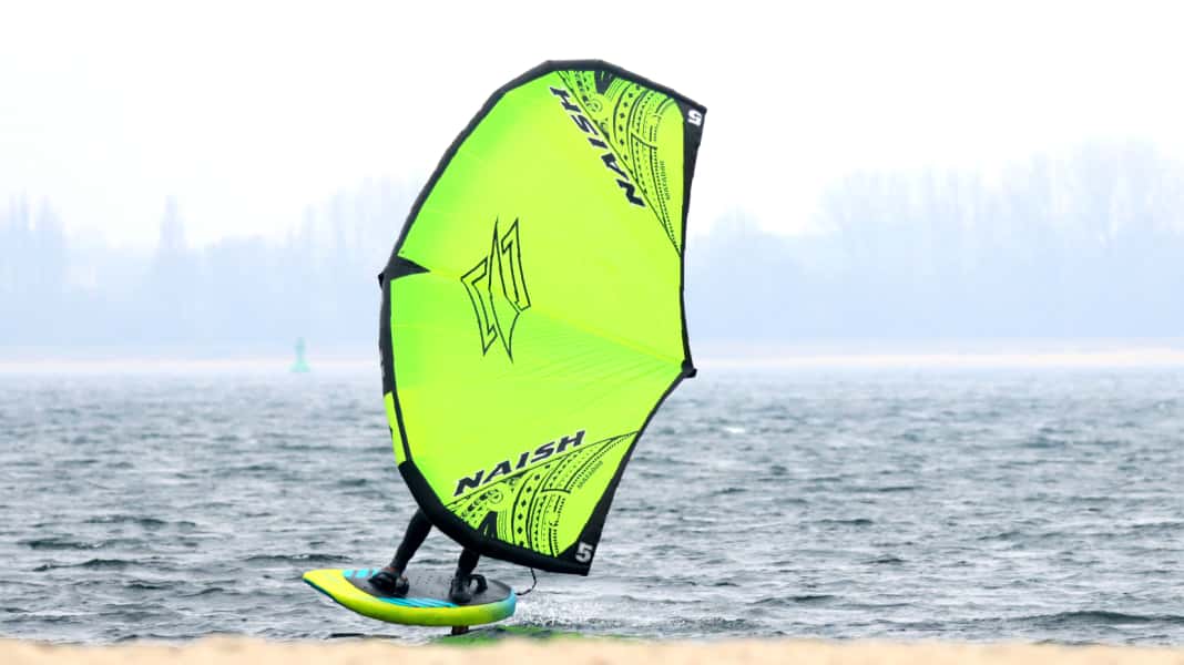 Test: Naish Matador LT - kraftvoller Wing mit neuem Griffsystem