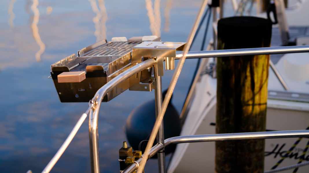 Knister Gas Hero : le barbecue parfait pour une utilisation à bord ?