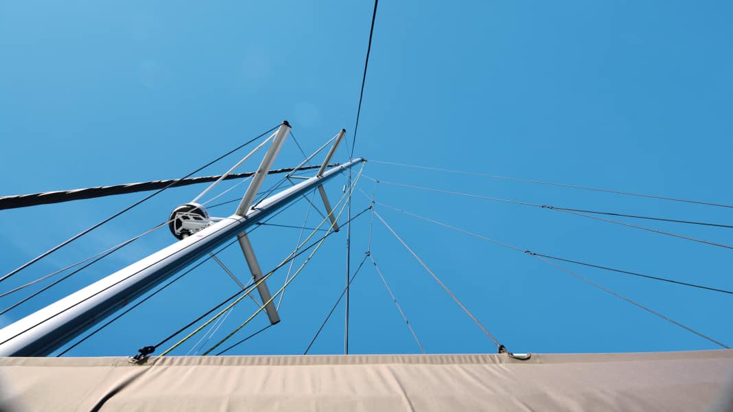 Sail recovery aid: retrofitting lazy jacks and lazy bags