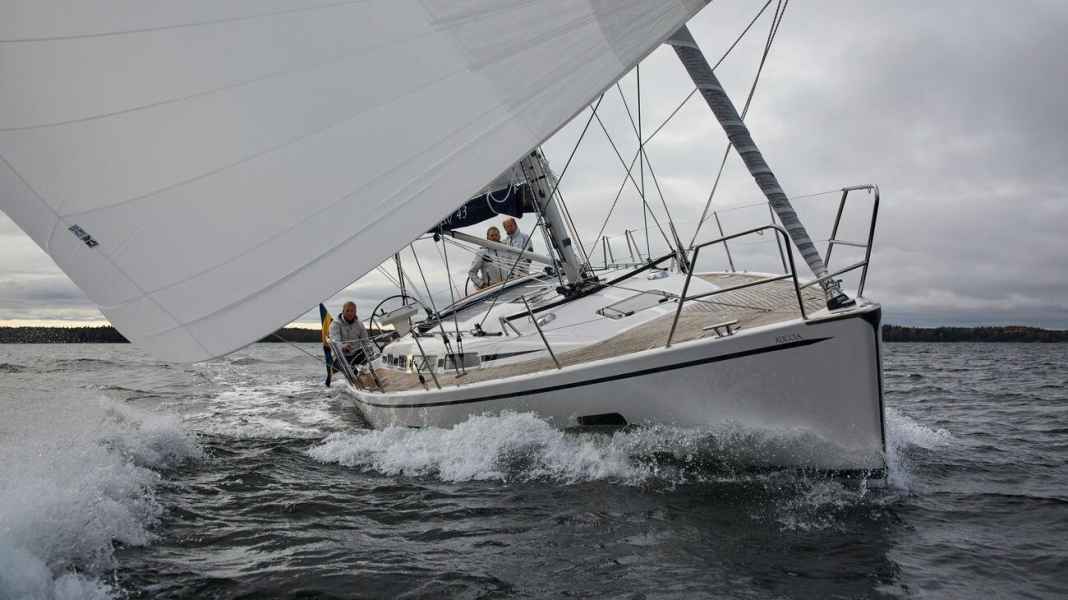 Bootstest: Linjett 43: Performance-Cruiser aus Schweden