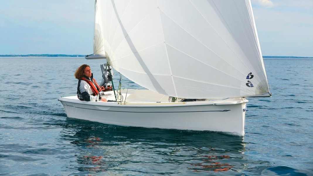 Dinghy test: An easy introduction to sailing