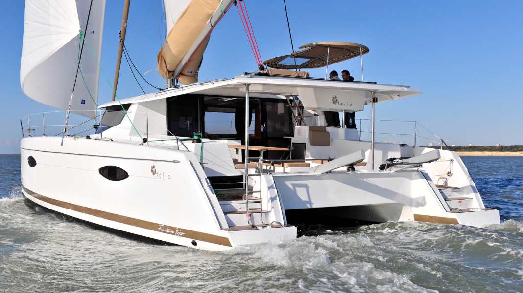 Helia 44: Sailing pleasure on three levels