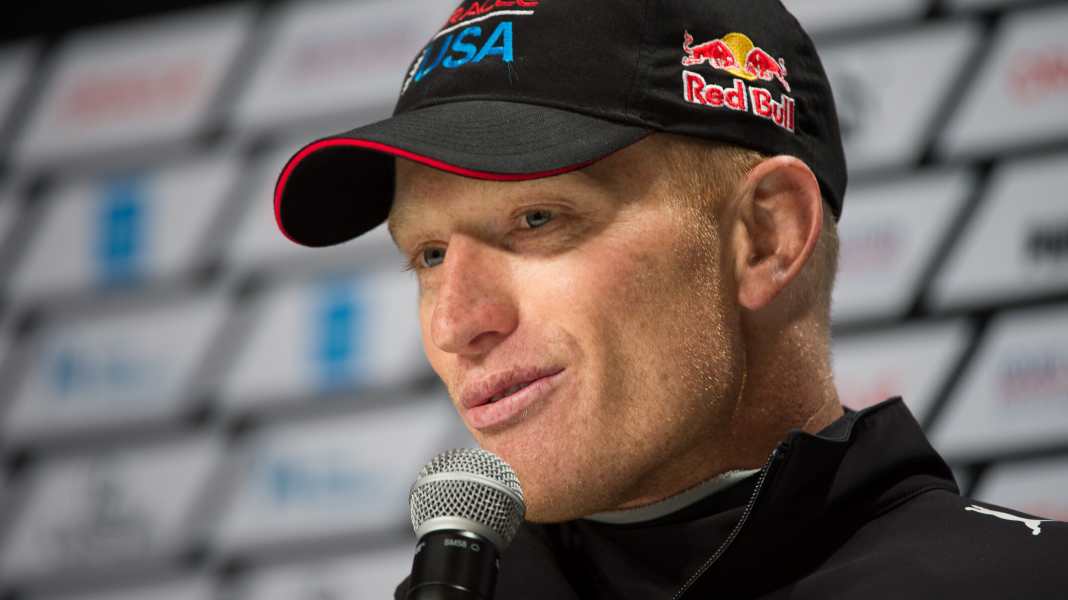 America's Cup : Coup de Prada parfait : Jimmy Spithill sur la voie de la "lune rouge