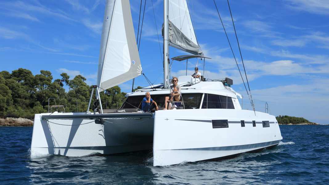 Nautitech 46 Fly: Katamaran auf zwei Etagen