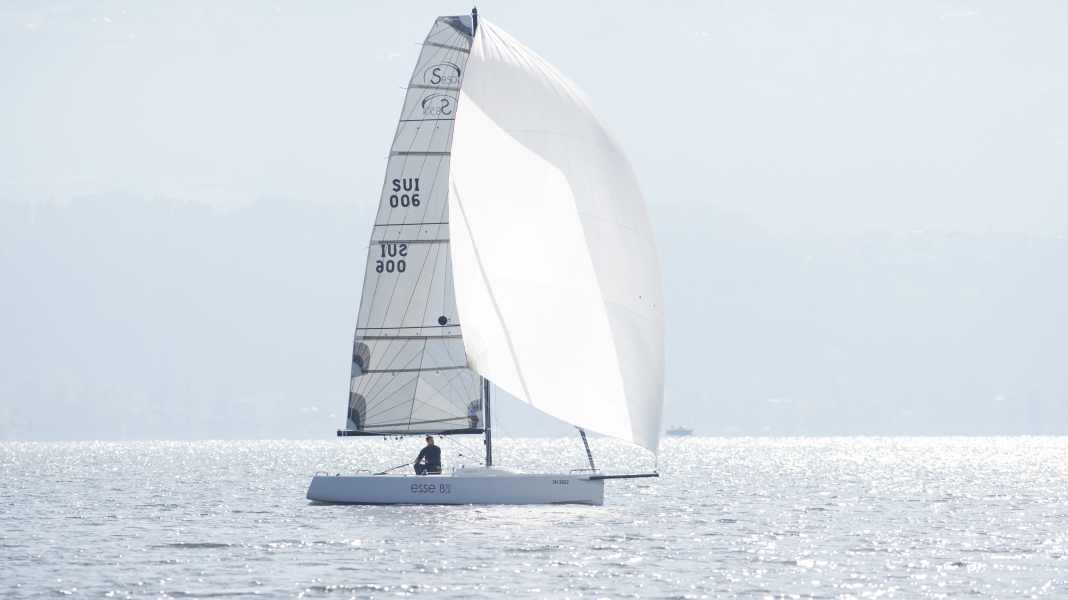 Esse 850 LE: Now also for cosy or solo sailors