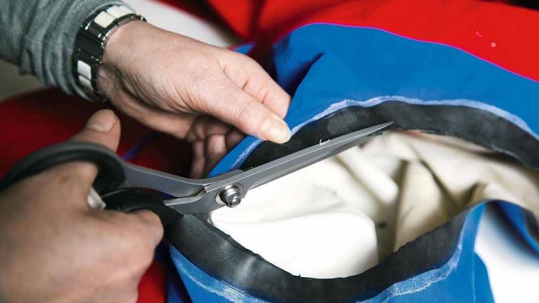 Repair: Dry suit: finally tight again