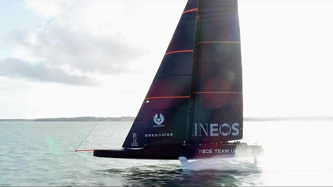 America's Cup : le prochain AC75 vole