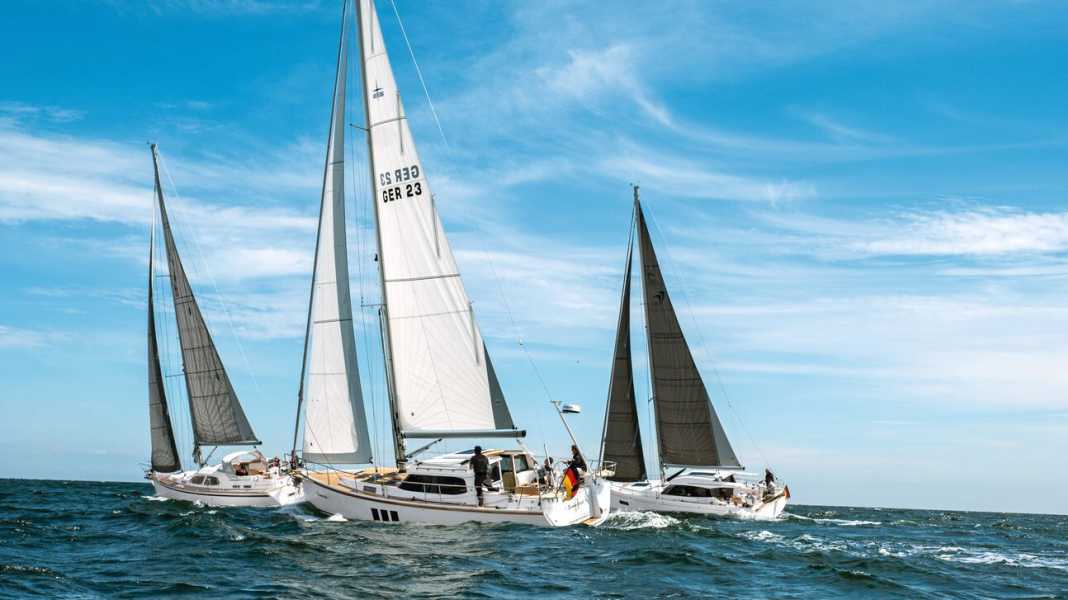 Vergleichstest: 40-Fuß-Deckshausyachten: kleine Gruppe, große Unterschiede