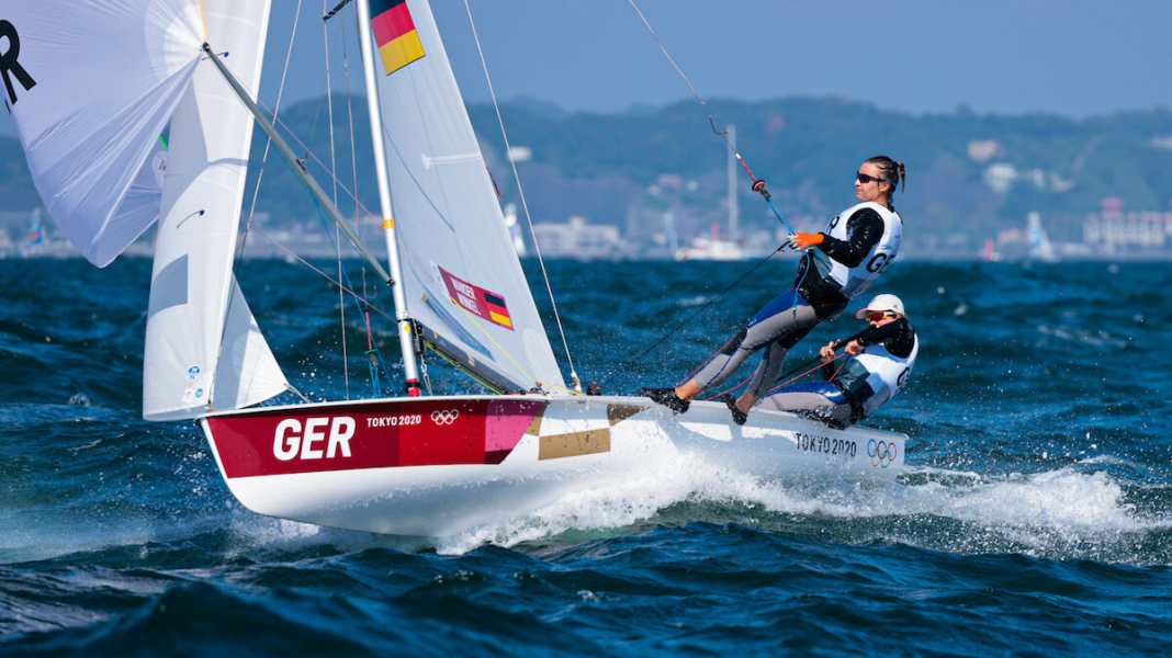 Achterbahnfahrt der Emotionen in Enoshimas Olympiarevier: Beherzt gesegelt, hart bestraft