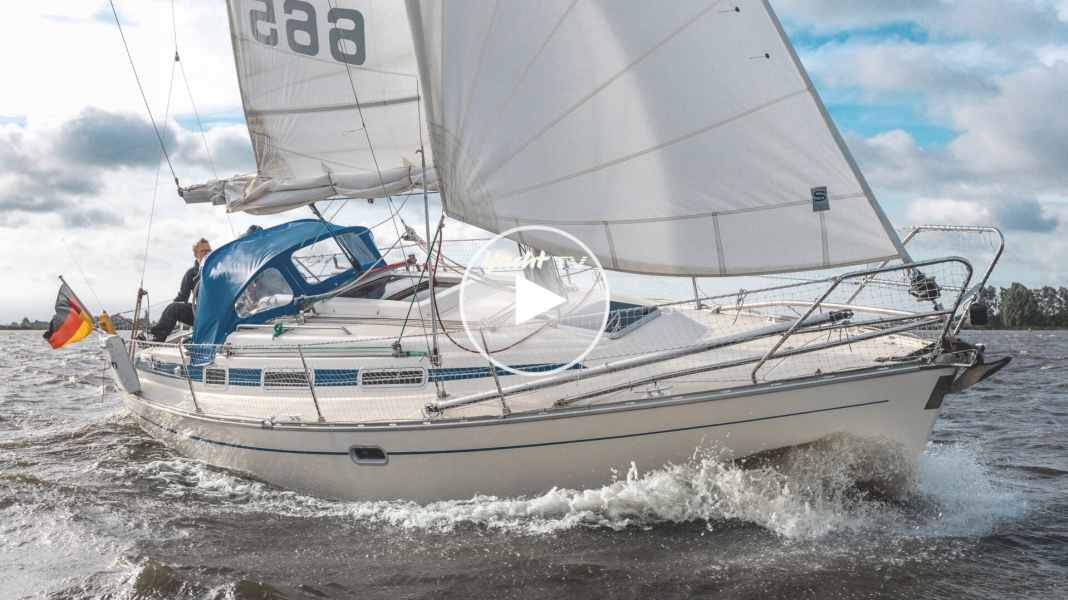 Test de bateaux d'occasion : le Bavaria 30 Plus doit faire ses preuves par un vent de force 7