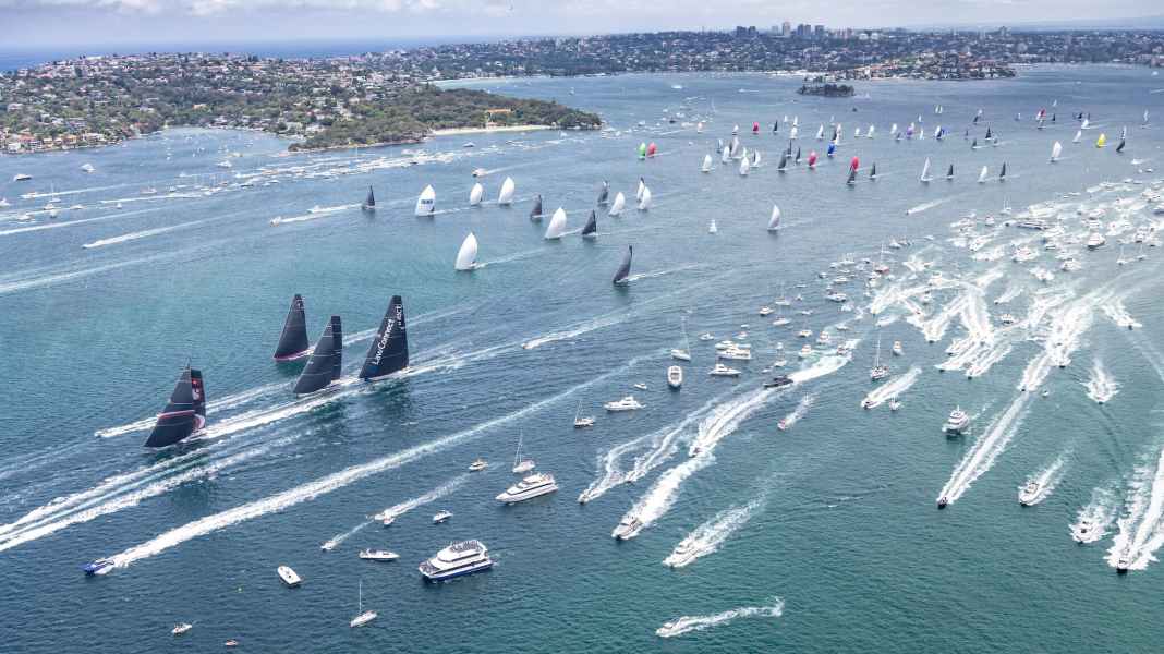 La 76a Rolex Sydney Hobart è iniziata nel "Boxing Day": La classica di endurance australiana è tornata