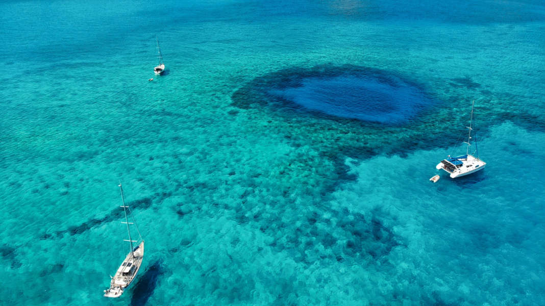 Travelogue Jumentos Islands: Blue wonders - on a discovery tour in the Caribbean