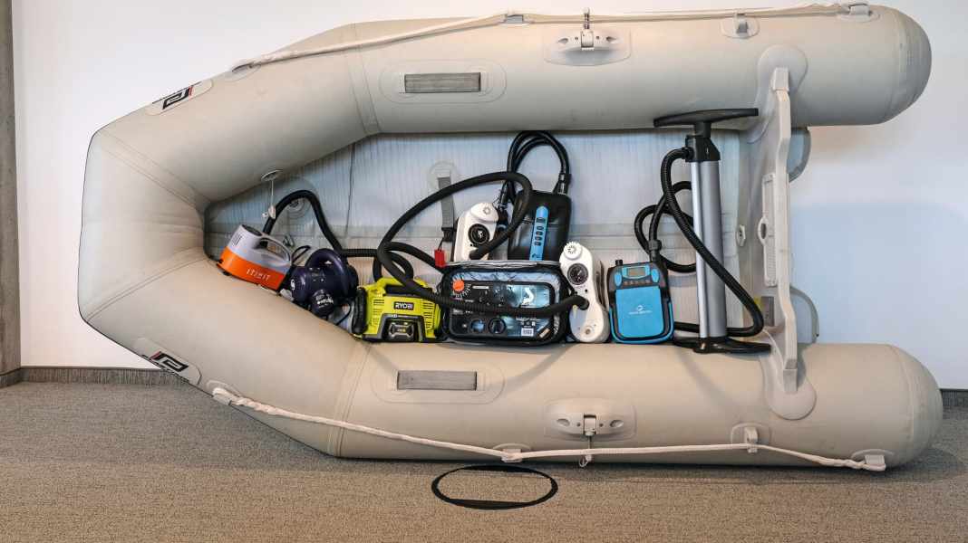 Test a confronto: pompe pneumatiche elettriche per gommoni e SUP