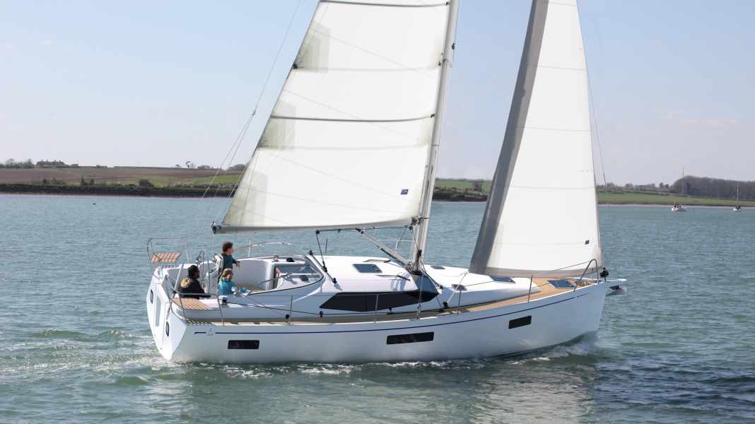 Actualités Bateaux : GT 325, un solide croiseur côtier d'Angleterre
