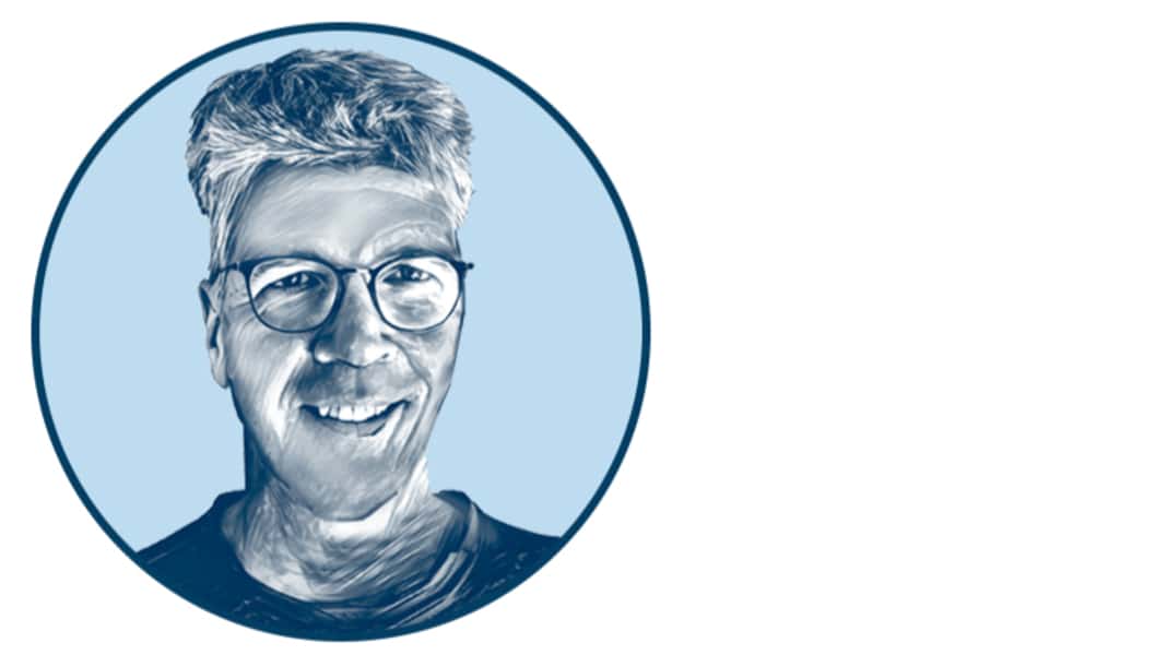 Opinion: Why speed sailing needs crazy people - and the Christmas season