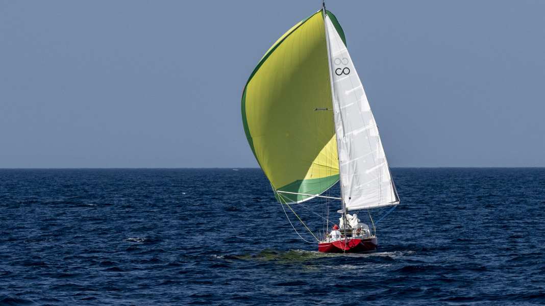 In Moitessier's footsteps: Longue Route fleet continues to shrink