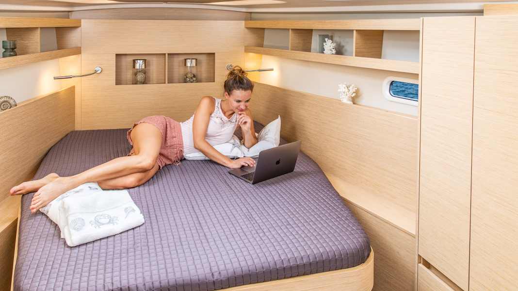 Raffreddamento per la cuccetta e la cabina: come installare un sistema di climatizzazione su una barca a vela