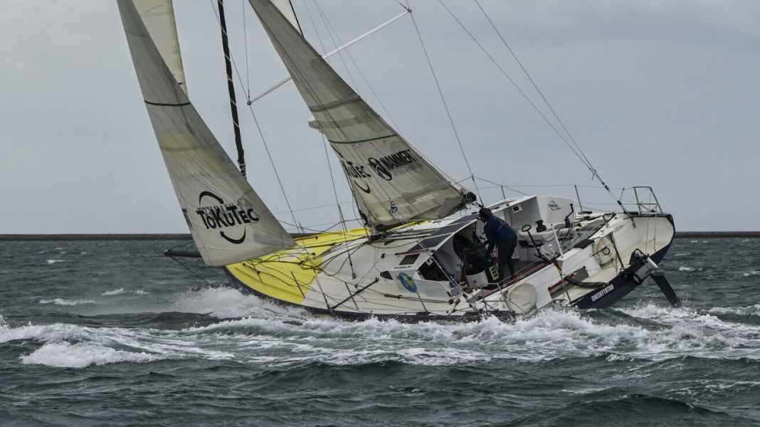 Nicolas Manthos : départ pour une croisière extrême autour de l'Islande