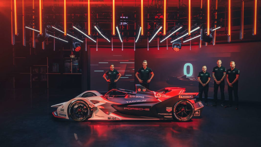 Porsche stellt sein neues Formel E-Fahrzeug 99X vor: In den klassischen Farben