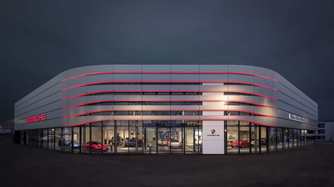 Destination Porsche im neuen Porsche Zentrum Dortmund
