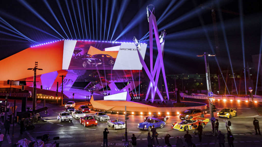 Liveshow zu "75 Jahre Porsche Sportwagen": Großes Jubiläumsevent