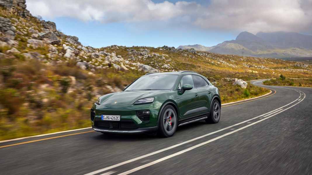 Porsche verdoppelt das Modell-Angebot beim vollelektrischen Macan: Auch neues Offroad Design-Paket