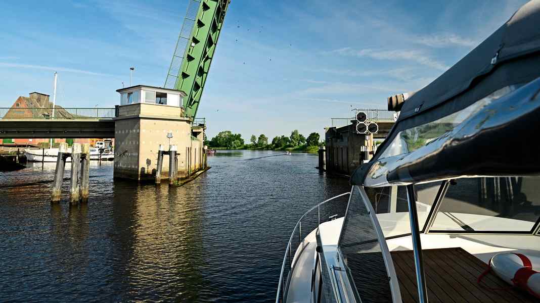 Eider: Attenzione agli ostacoli nel canale navigabile
