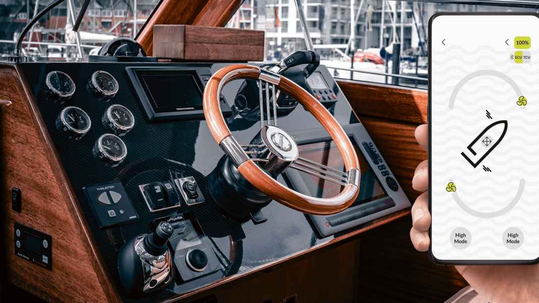 Harbour manoeuvres: Smartdock connects the smartphone to the engine