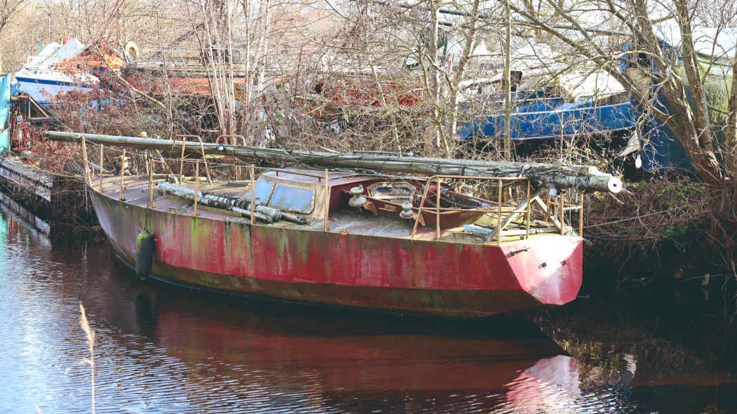 Disposing of scrap boats: Europe favours recycling or clearance