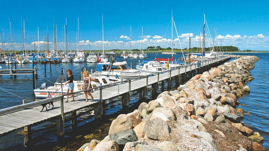 Danish South Sea: turning away from the vending machine